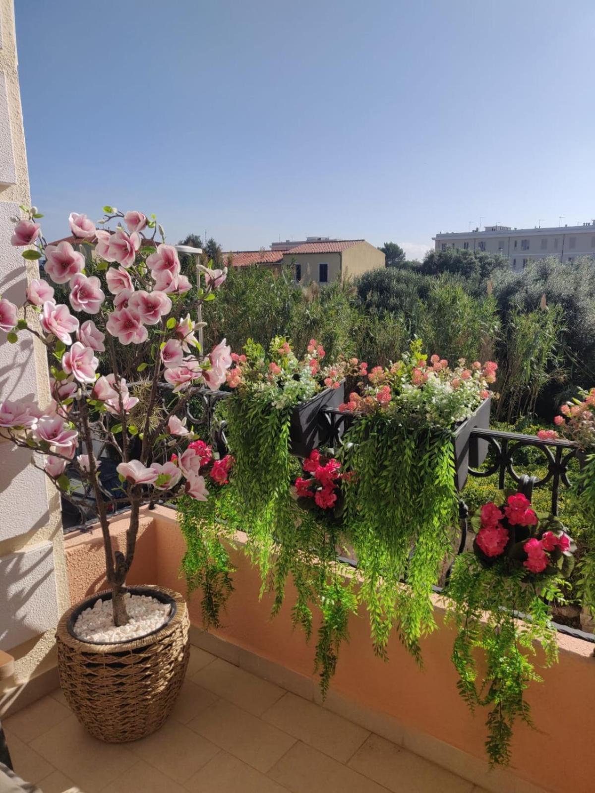 Casa Dei Fiori Blu Apartment La Maddalena  Ngoại thất bức ảnh